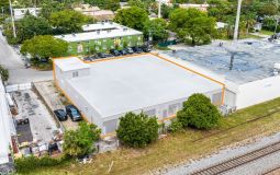 Owner/user | Investment Warehouse on B-3 Zone