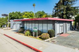 Renovated Retail Flex in Affluent LA Suburb