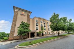 Comfort Suites Lake Norman Huntersville