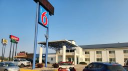 Motel 6 Big Springs