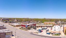 95th Street Plaza