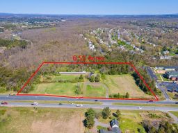 6.52 Acres on US-29  in Centreville