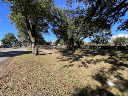 1 ACRE IMPROVED COMMERCIAL SITE NE PENSACOLA