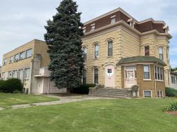 Aurora Religious Offices + Residence Hall