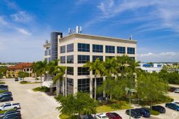 Valley National Bank Plaza