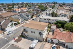 (2) Homes on a Lot in North Redondo