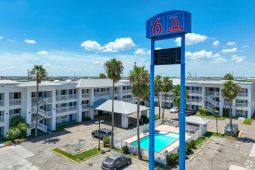 Estate Sale Dual-Brand Studio & Motel 6