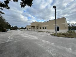 100% Leased Professional Outparcel