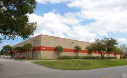 5360 Industrial - 50,055 SF