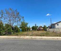 Commercial C1 lot in Bakersfield