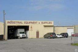 Industrial Equipment & Supplies