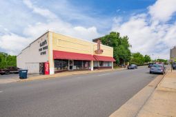 OWN A PIECE OF HISTORY! DOWNTOWN HARRISONBURG