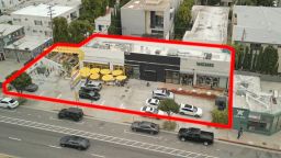 Retail with National Anchor Tenant in WeHo