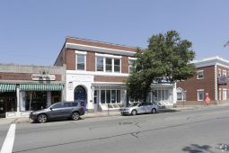 Cabot Street Shopping Center/prof Bldg