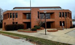 Former Busey Bank - Fairbury