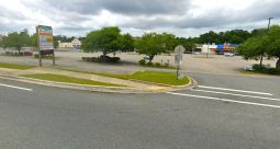 Outparcel Cross Creek Shopping Center