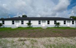 260 Rotonda Blvd W, Rotonda West, FL 33947