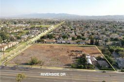 Rare +/-4.15 acres of General Commercial Land