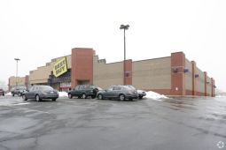 Best Buy/Planet Fitness Building