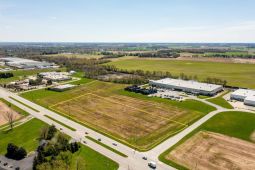 Commercial Land in Bellevue on Main St