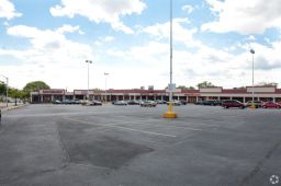 Waverly Towers Shopping Center