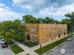 AIA  ///  12 UNITS  ///  AUBURN GRESHAM