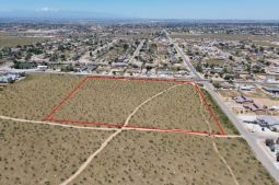 ±8.64 acres of vacant land