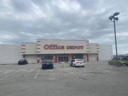 Former Office Depot in Texas City