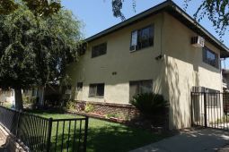 231 E Maple Ave., Monrovia, CA 91016