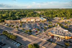 Creekside Shopping Center