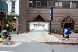 100 United Nations Plaza - Parking Garage