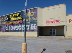 Planet Fitness & Big Lots / Excess Space