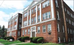 Crandell Park Apartments