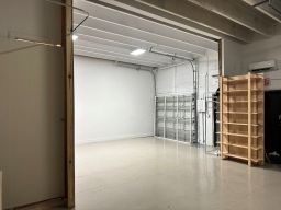 $1900/MO | CREATIVE | KITCHEN | FLEX | RETAIL