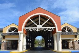 Grand Plaza Shopping Center