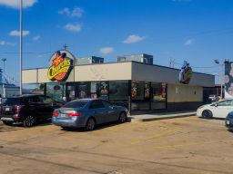 Freestanding Restaurant on Griggs Road