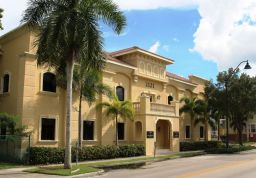 Executive Suite | Downtown Fort Myers