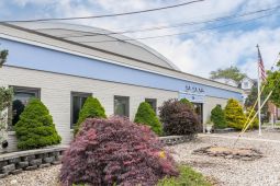 Sale Leaseback: ±7,600 SF Industrial Building