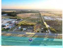 9 Acres and 500' Frontage, Bordering I-35