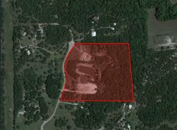 20 AC of Unincorporated Land