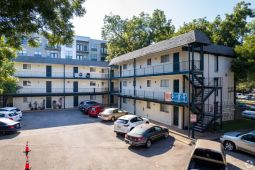 Barton Springs Apartments