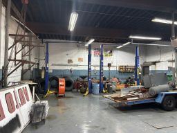 Autobody Shop For Lease