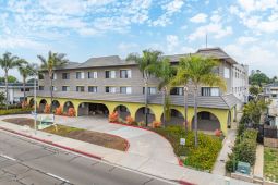 Pacific Pointe Senior Living