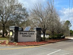 Spring Lake Dr