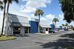 Lake Orlando Business Center