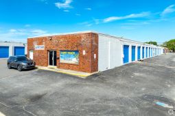 FULLY-LEASED STORAGE & WORK BAY PROPERTY