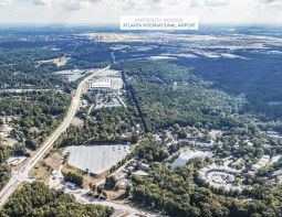 Atlanta Airport - Paved Parking