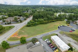 1.4 Acre Lot | Near Downtown Greer | I-85