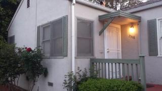 2308 39th St, Sacramento CA 95817 exterior