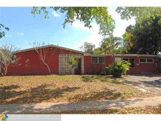 5492 1st St, Fort Lauderdale FL 33317 exterior